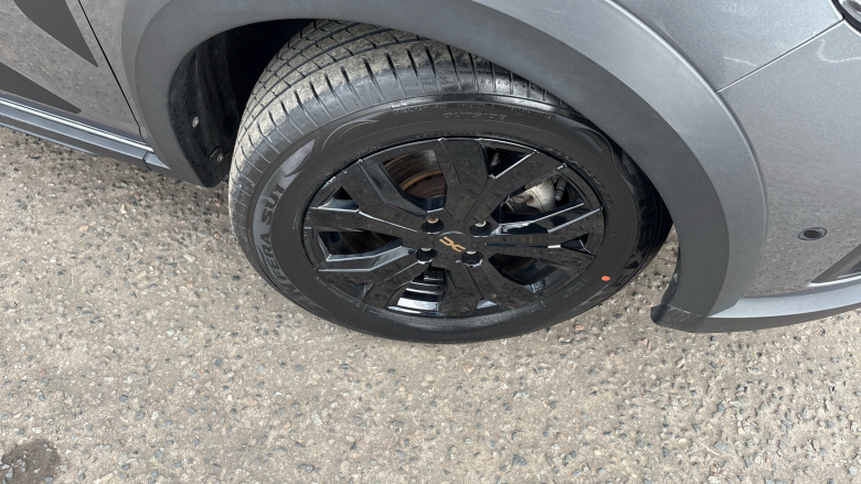 Dacia Jogger 1.6 HEV Extreme 5dr Auto Hybrid Estate